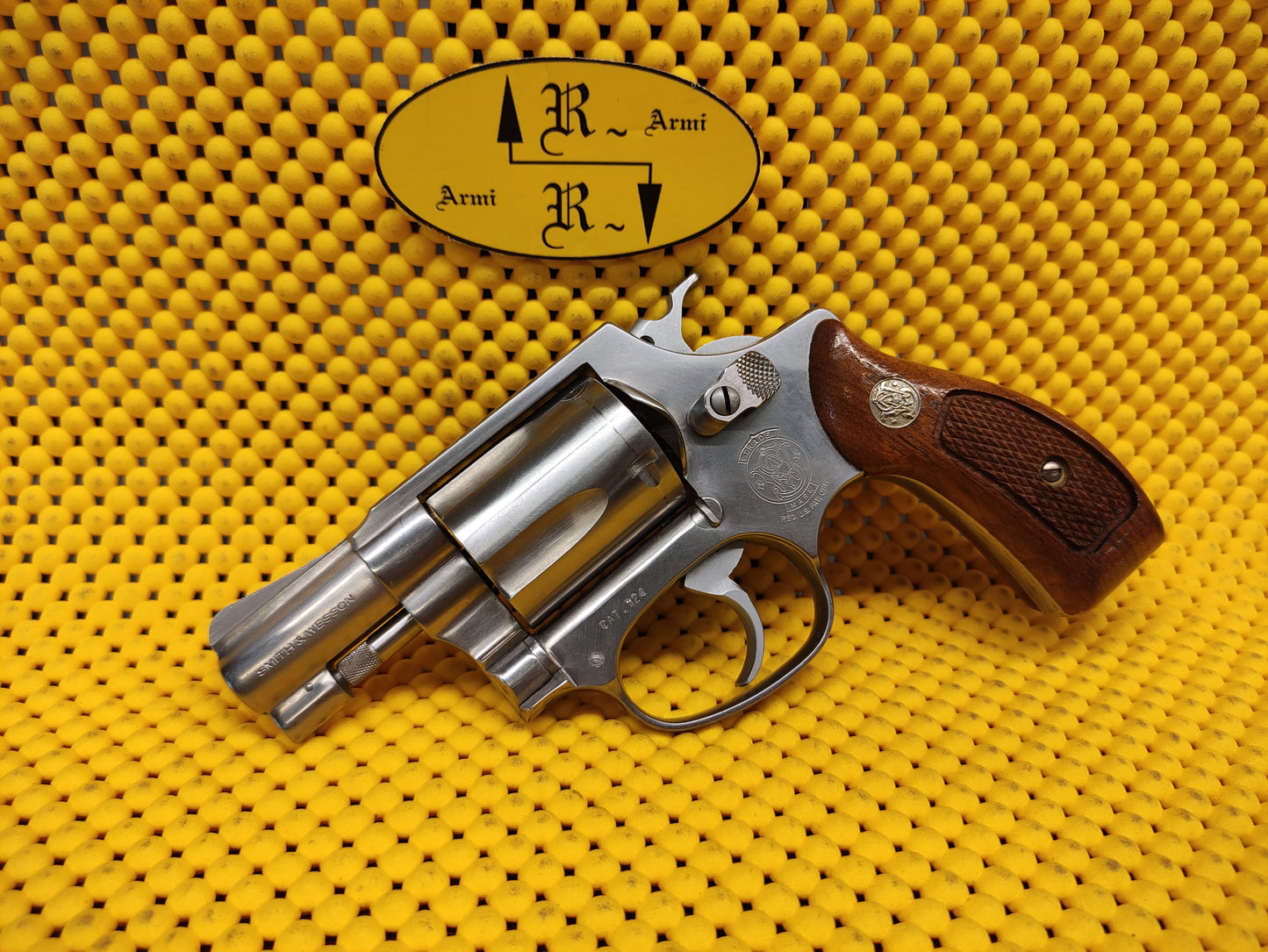Smith & Wesson 60