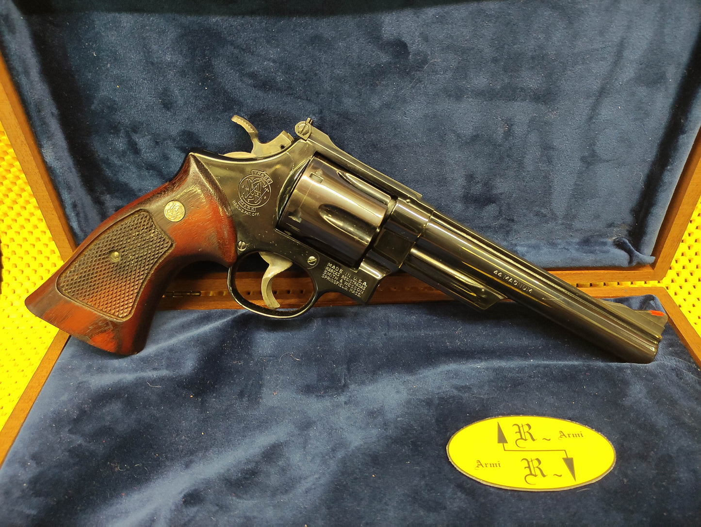 Smith & Wesson 29-2 in cassetta