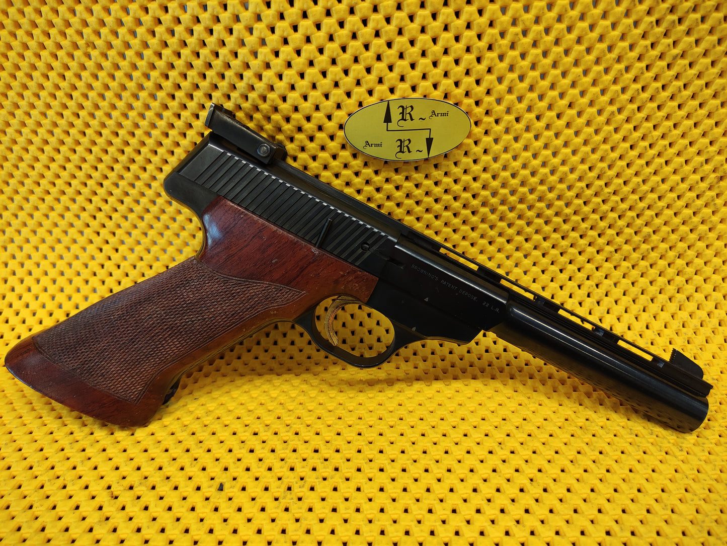BROWNING International U.I.T.
