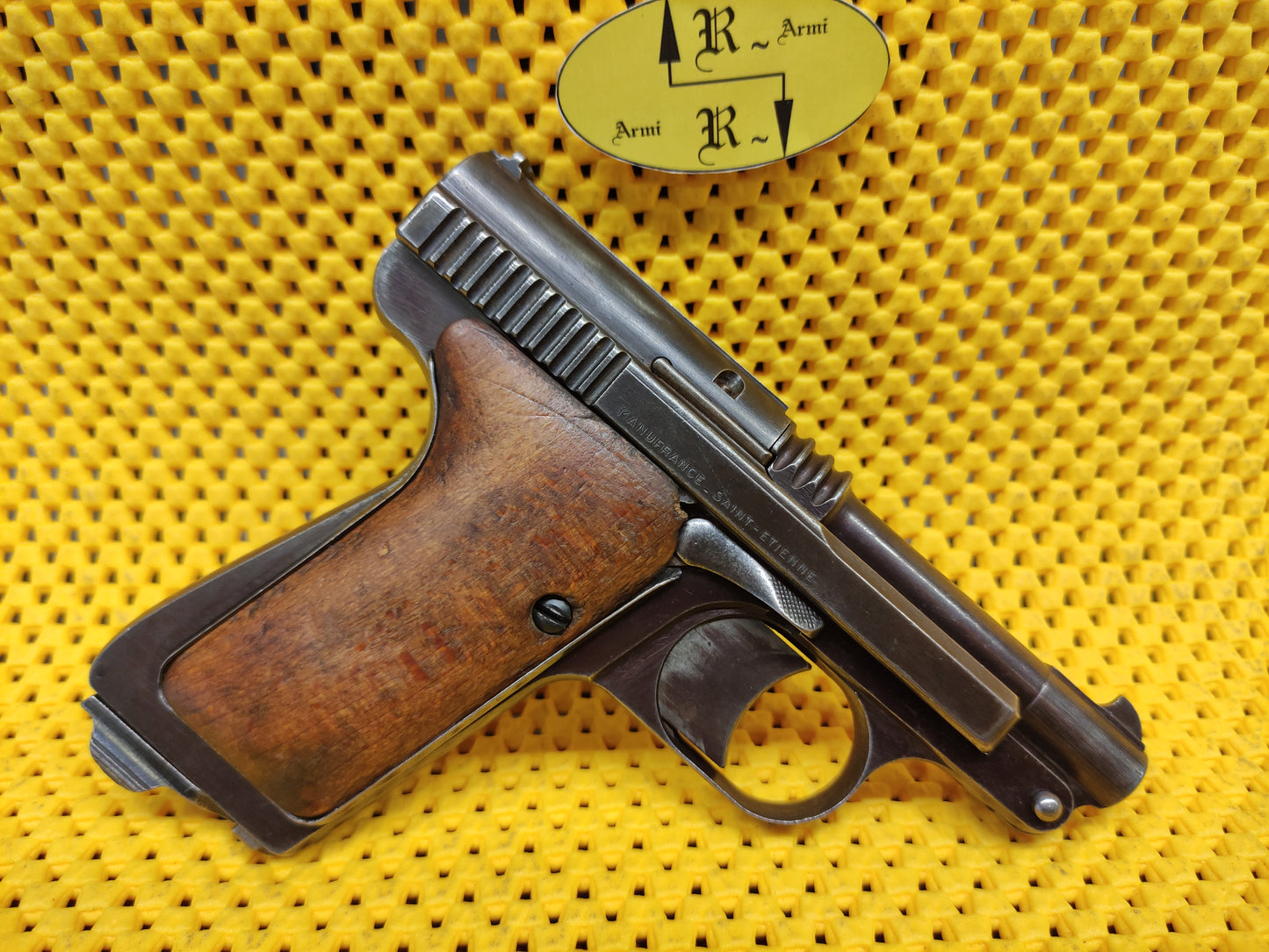 MANUFRANCE Le Francais