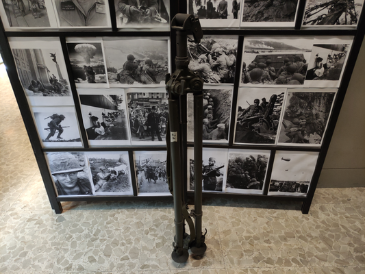 Treppiedi antiaereo per MG 42.