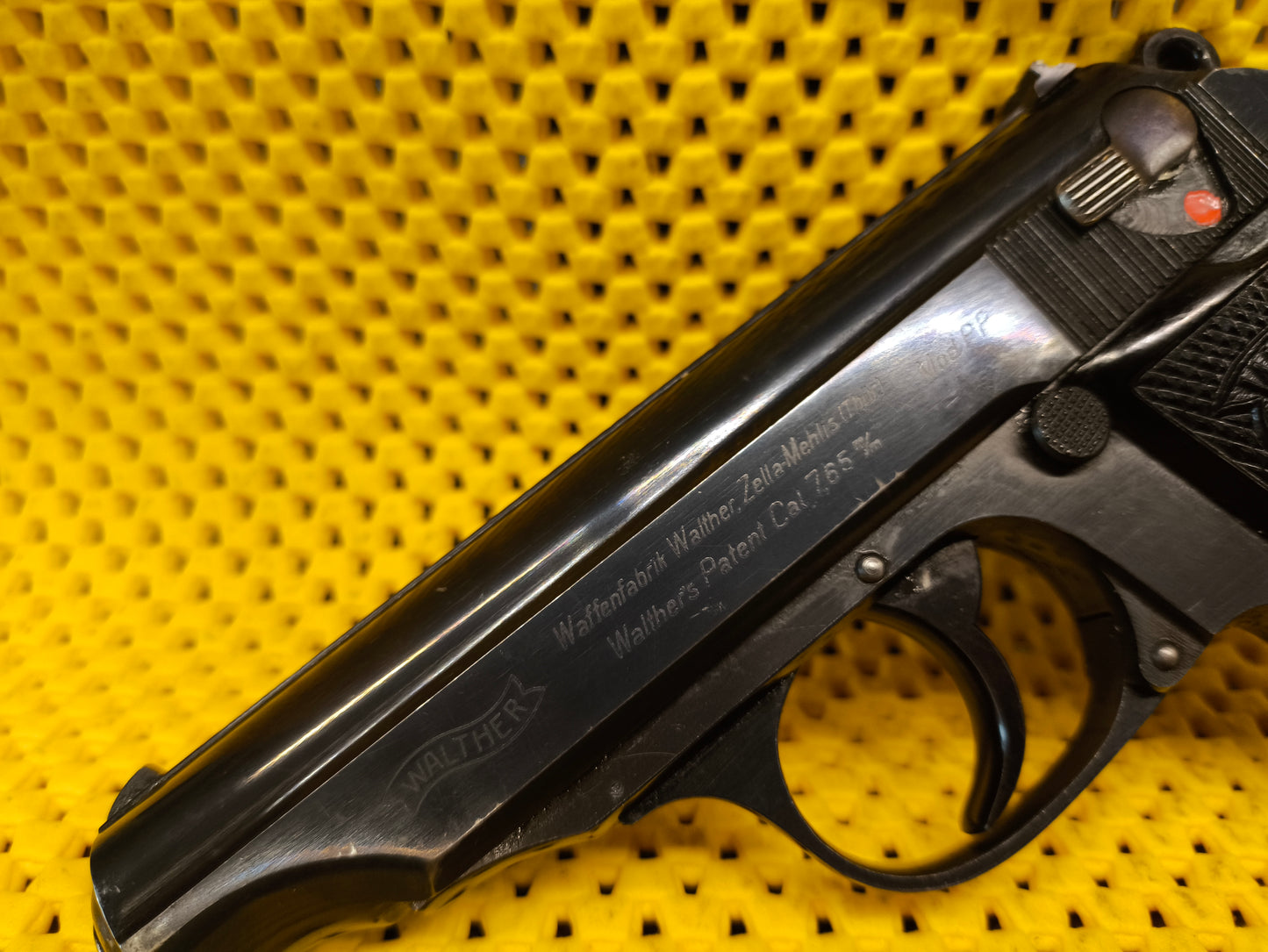 Walther PP Zella-Mehlis Lanyard Ring